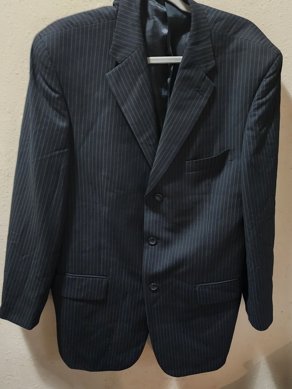 Men's Charcoal Pinstripe Three-Button Suit Blazer TaylorMade May And USA 42r